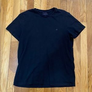Mens M calvin klein t shirt